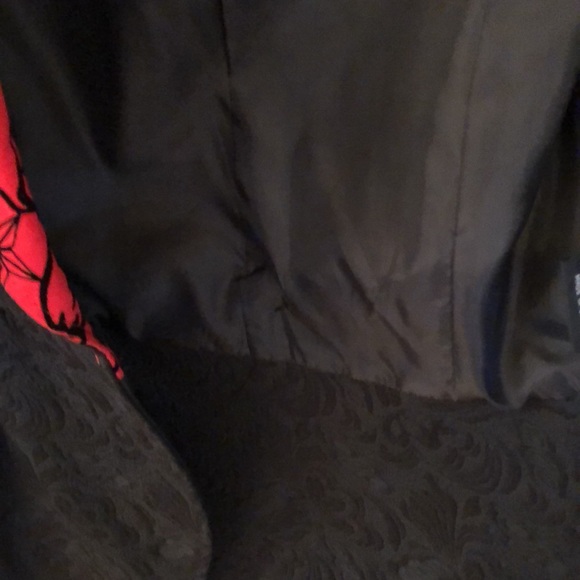 Hearts and Roses jacket - Picture 13 of 13